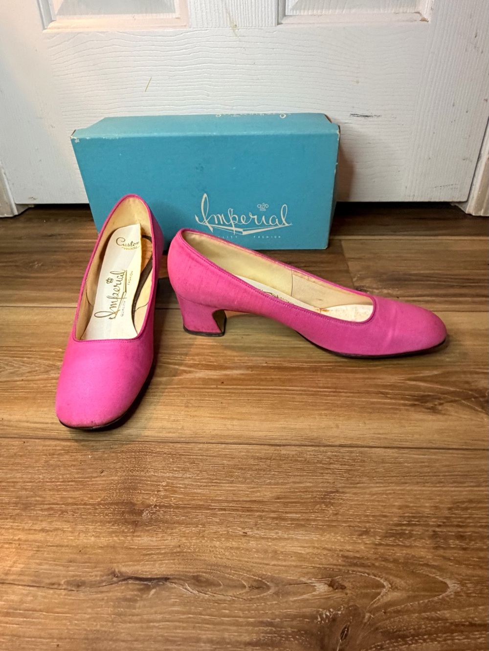Vintage 1960s Imperial Rose Pink Silk Pumps 8.5 AAA Hot Pink Heels Original Box